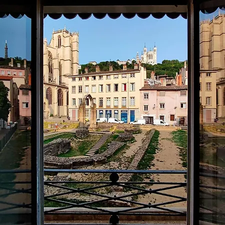 Quai De Saone Vue Vieux Fourviere *