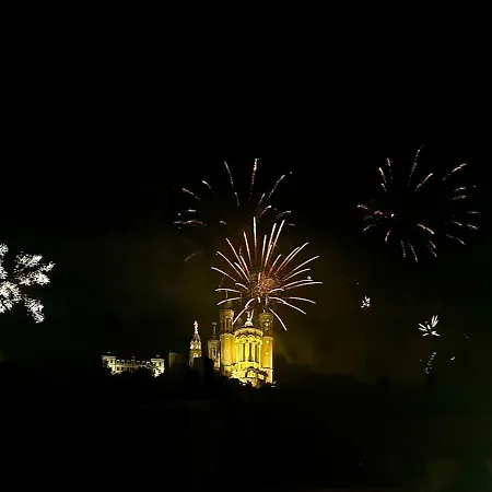 Quai De Saône Vue Vieux Fourvière