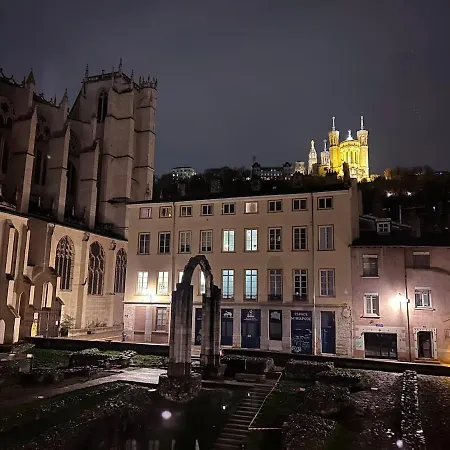 Appartamento Quai De Saône Vue Vieux Fourvière Lione